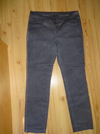 Rifle, street one,42