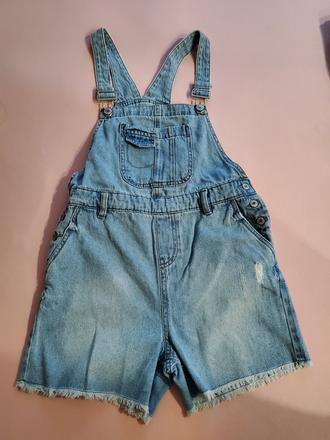 Kratasy na traky, 152