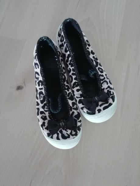 Prezuvky, papucky, baleriny 30-31, 30