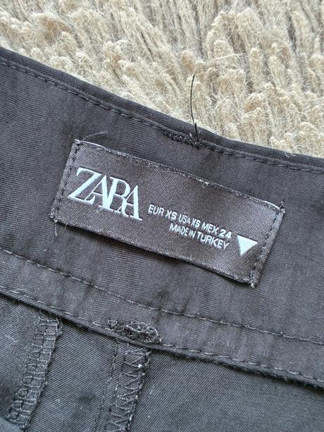 Zara nohavice, zara,xs