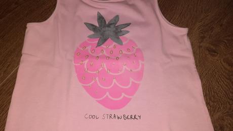 Tielko "jahoda" + tričko v.134, palomino,134