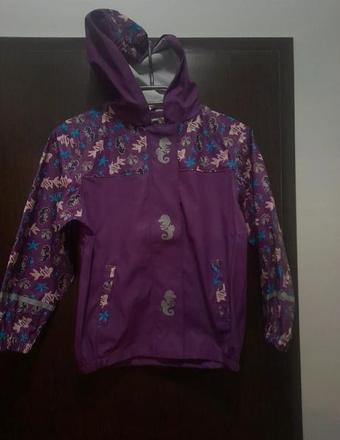 Nepremokavá úplne nová pogumovaná vetrovka, 122