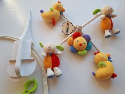 Kolotoč/hrazdička  nad postieľku lupilu, 