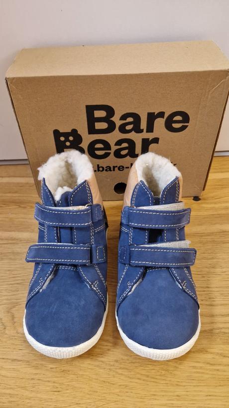 Barefoot nove bare bear v.26, 26