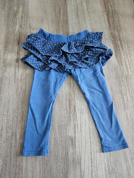 Suknoleginky even, 98