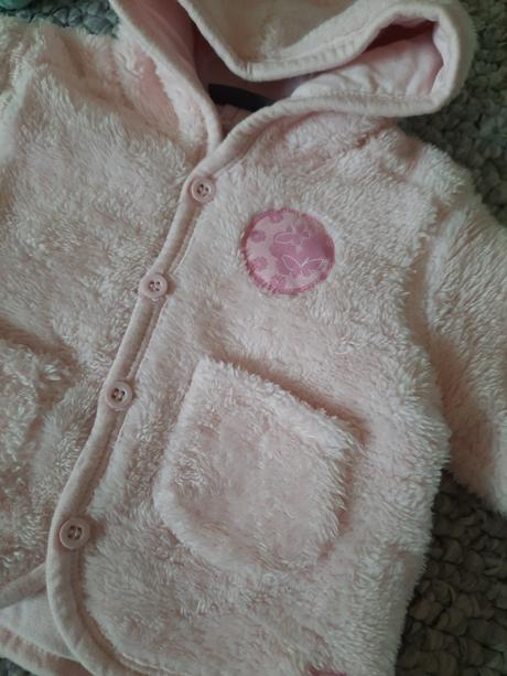 Hrubý svetrík, bee bo,68