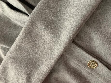 Prechodný kabát, 140