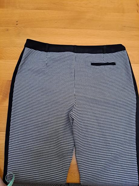 Elasticke nohavice v klasickom pepito prevedeni, atmosphere,40