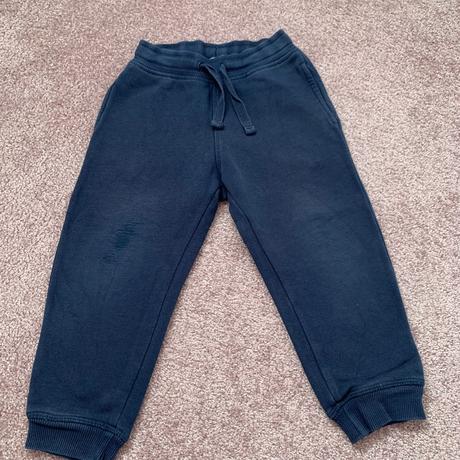 Domáca tepláková súprava +4ks darujem, 104