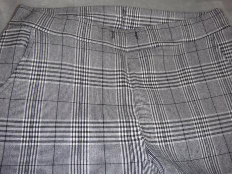 Skvelé nohavice, piazza italia,m