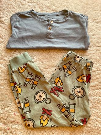 Dvojdielne pyzamko, 104