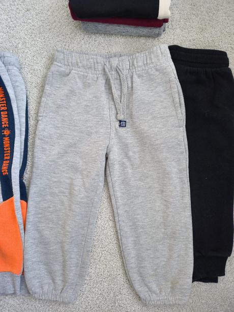 Oteplené, zateplené tepláky 92, h&m,92