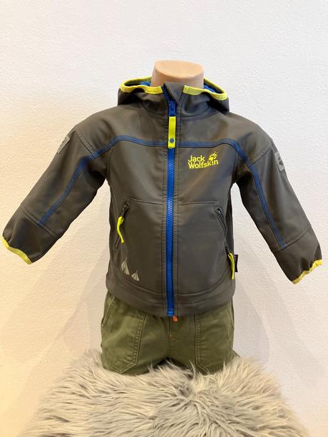 Chlapčenská prechodná vetrovka (92), 92