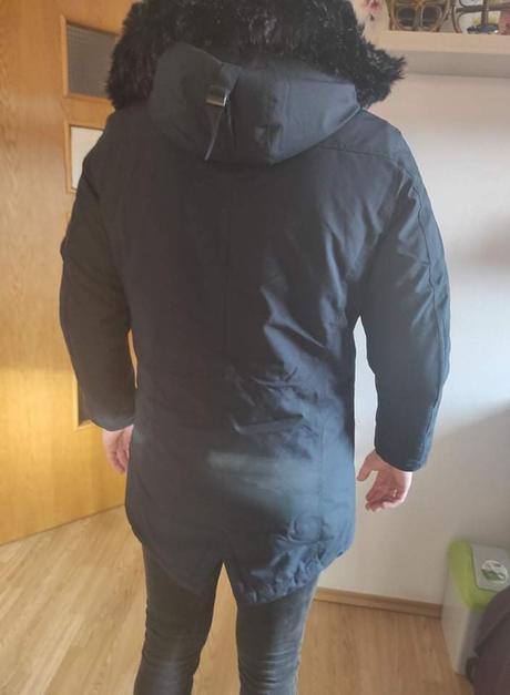Zimnà bunda, m