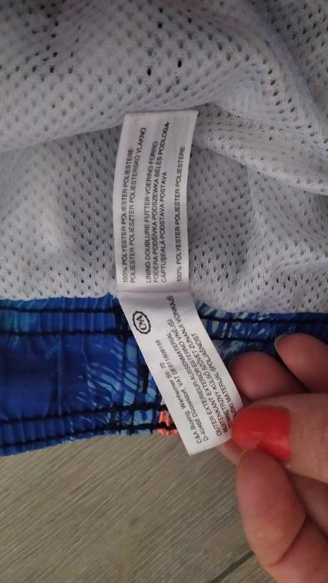 Plavky alebo kraťasy, c&a,164