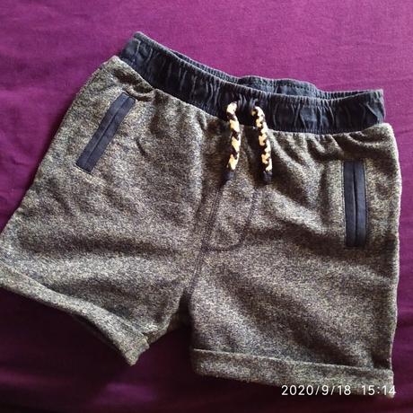 Krásne šortky značky f&f, veľkosť 12-18 m, f&f,86