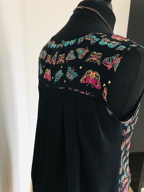 Blúzka top tunika s motýlikmi,