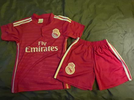 Futbalovy dres, 128