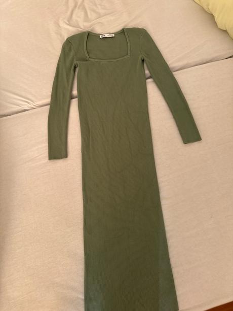 Vrubkovane saty zara, zara,m