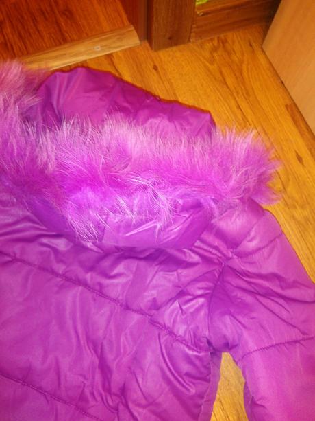 Vetrovka s kožušinkou, 128