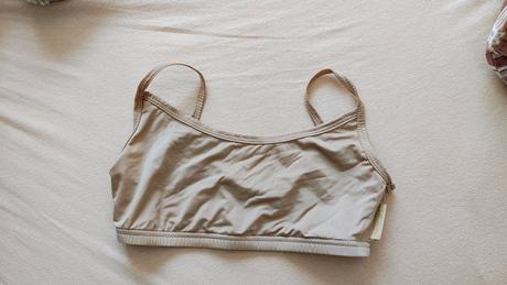 Podprsenka na gymnastiku, 152