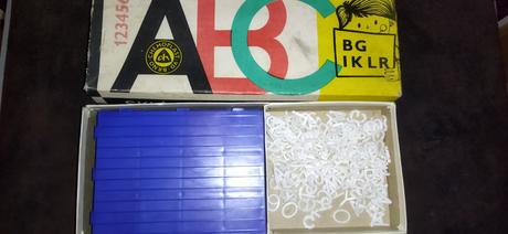 Retro skladacia abeceda, 