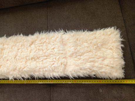 Kožušinový tunelový šál, 