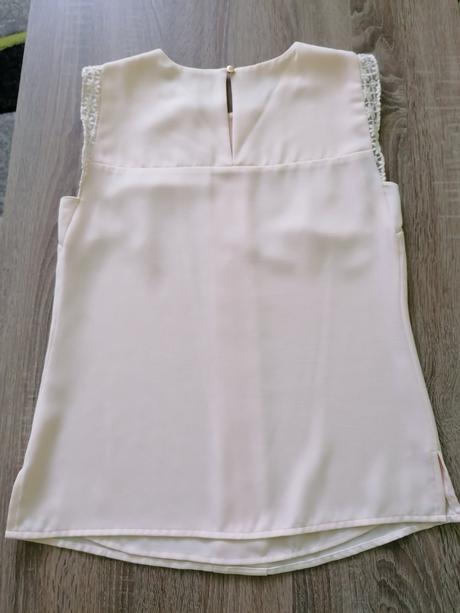 Marhuľová bluzka, 34