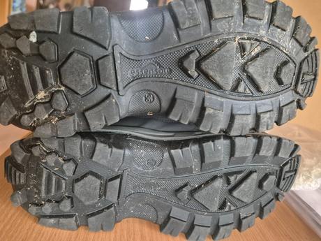 Chuechua zimne 36, quechua,36