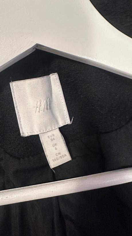 Sýtočierny kabát, h&m,34