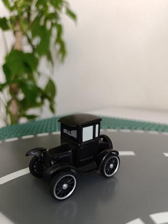 Cars,, lizzie,, mcqueen autá,