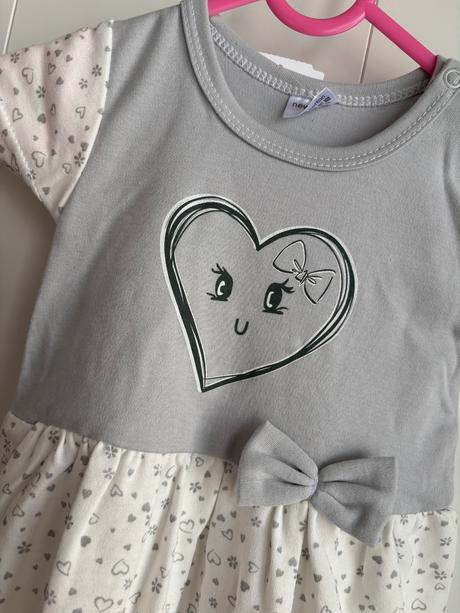 Šaty se srdíčky, new baby,80
