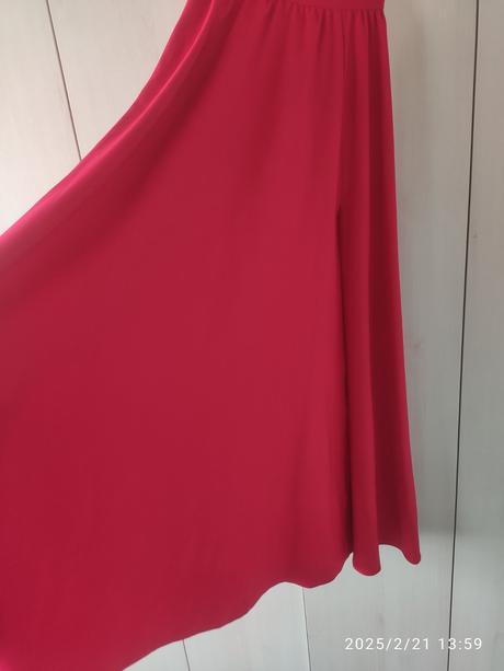 Červené dlhé spoločenské šaty, s