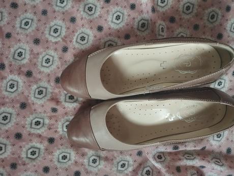 Pohodlné kožené lodičky, 39