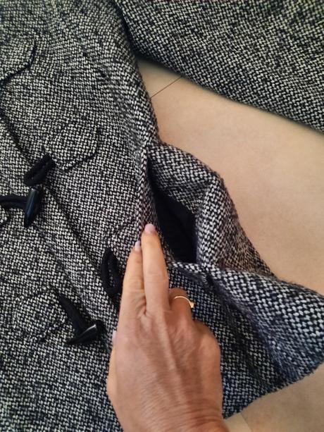 Dámsky kabát s kapucňou, 36