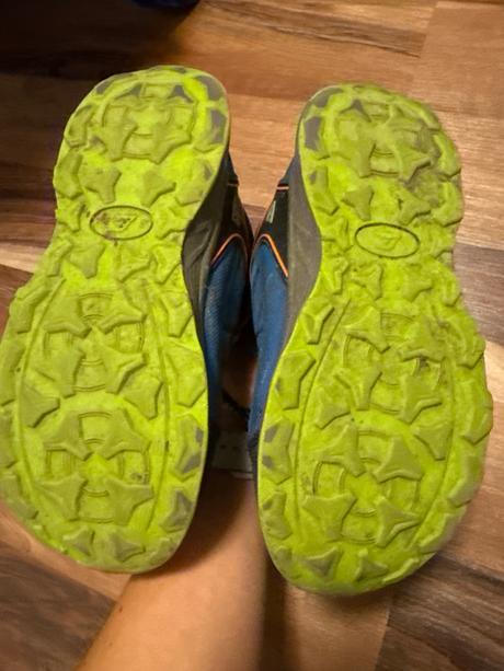 Turisticke topanky, alpine pro,33