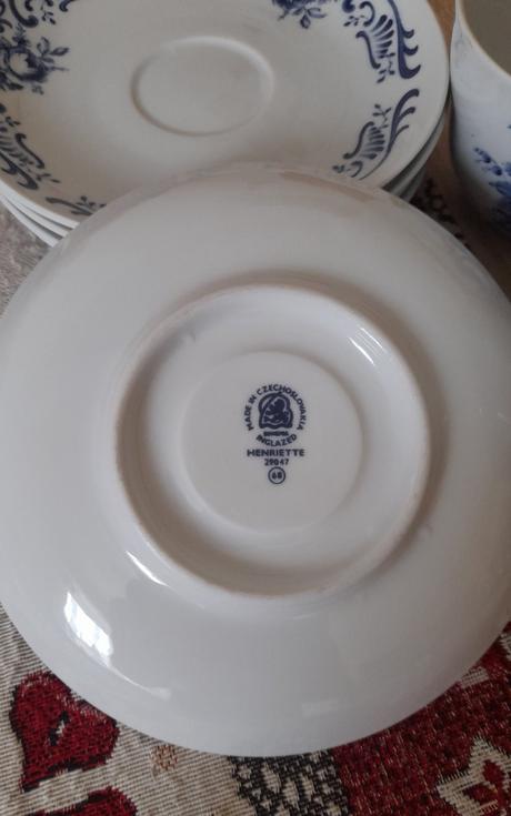 Šálky s tanierikmi, 