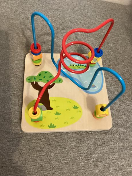 Hračka - labyrint na motoriku,