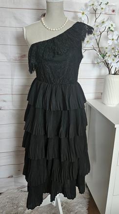 Krásne zaujímavé šaty zara, zara,s