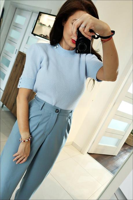 Baby blue mäkkučký svetrík, s