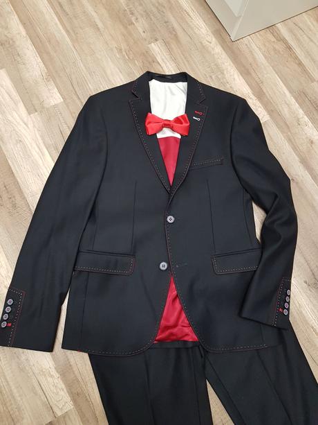 Slavnostny komplet, m