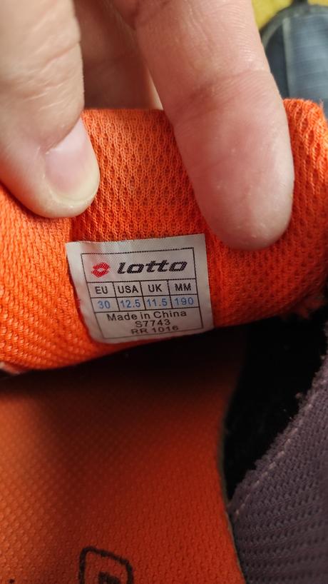 Lotto tenisky velkost 30, lotto,30