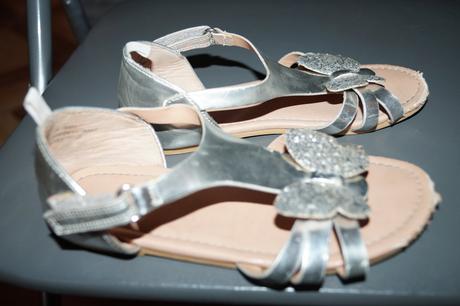 Motylikove sandaliky, h&m,29