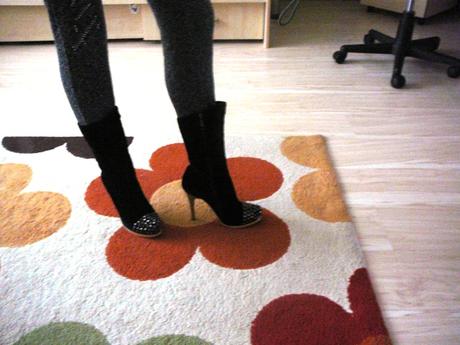 Semišové kotníky s aplikaciou na špičke, 38