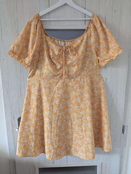 Nové letné kvietkované šaty 48, 48 / 4xl / xxxl