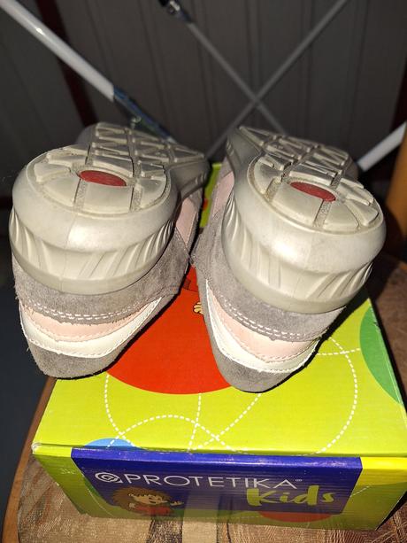 Dievčenské prechodné topánky jesen, jar., protetika,35