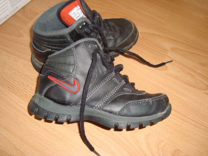 Členkove koženne, nike,31