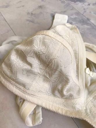 Luxusná podprsenka, 105d