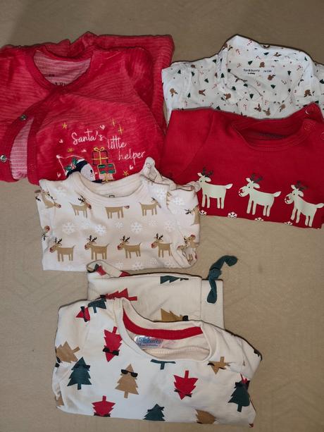 Mix vianočného oblečenia, 74