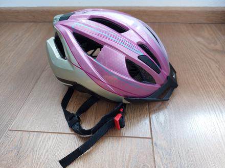 Cyklisticka prilba s led svetlom, s